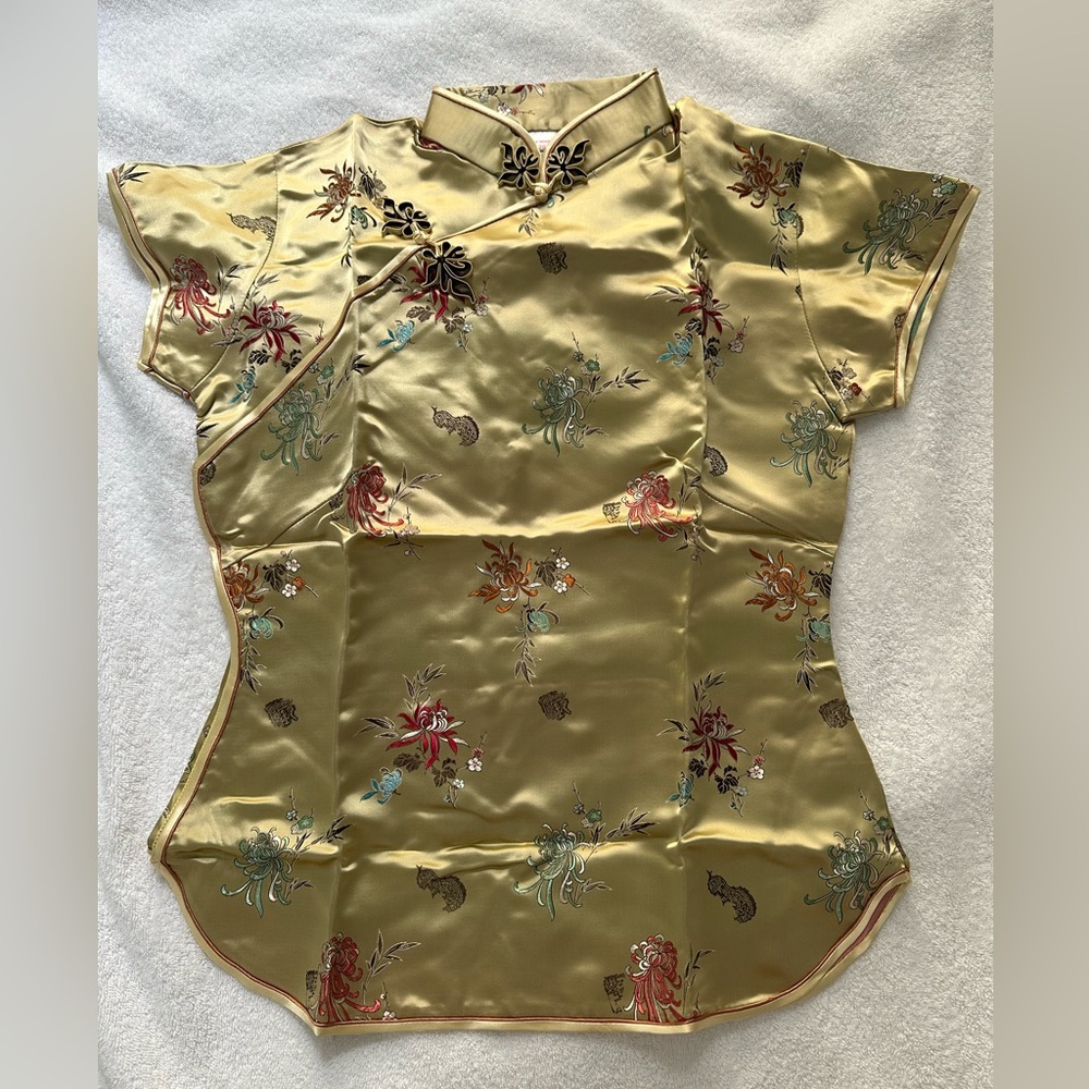 Vintage Chinese Top